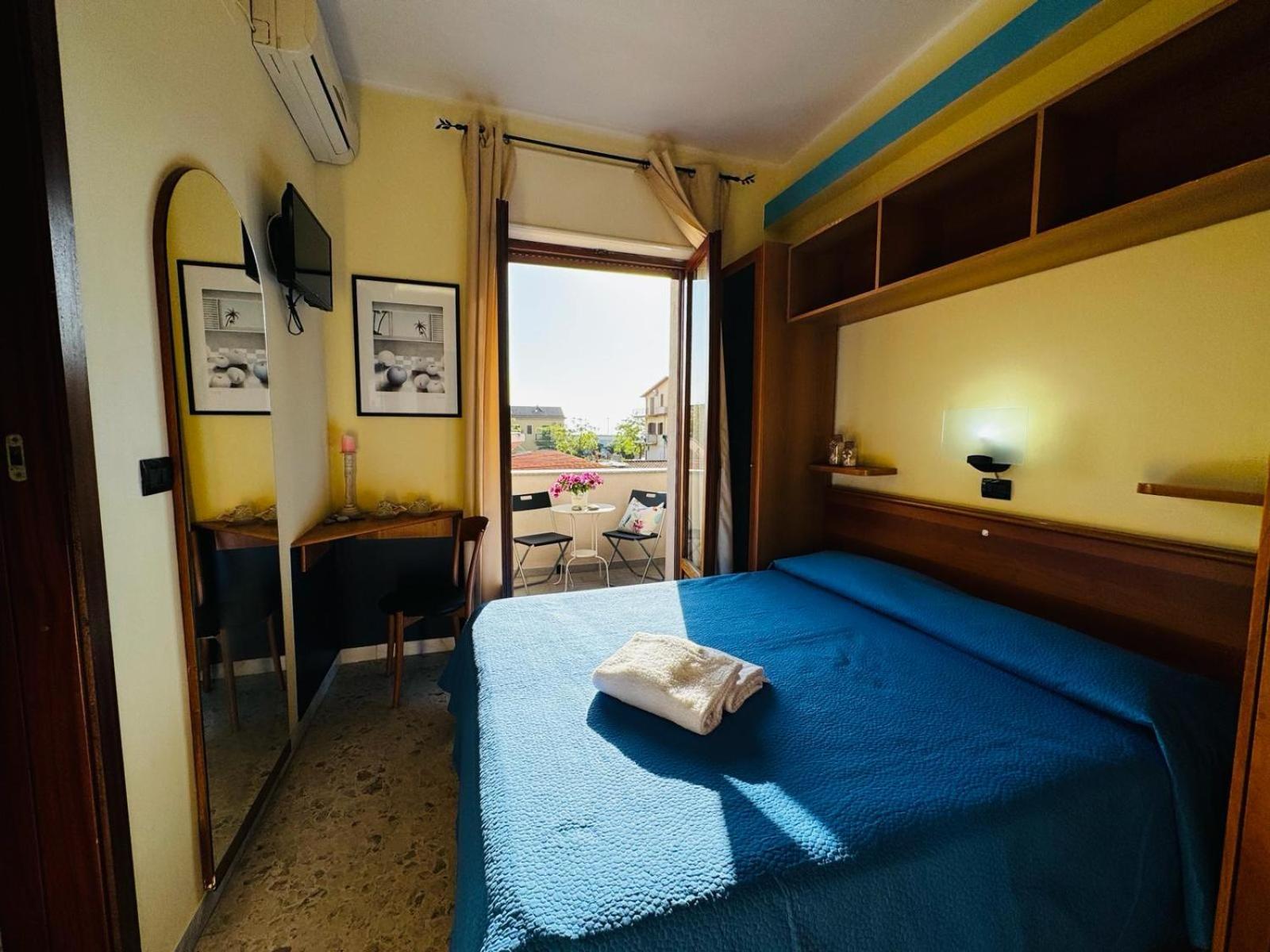 Hotel Praja Mare Praia a Mare Zewnętrze zdjęcie